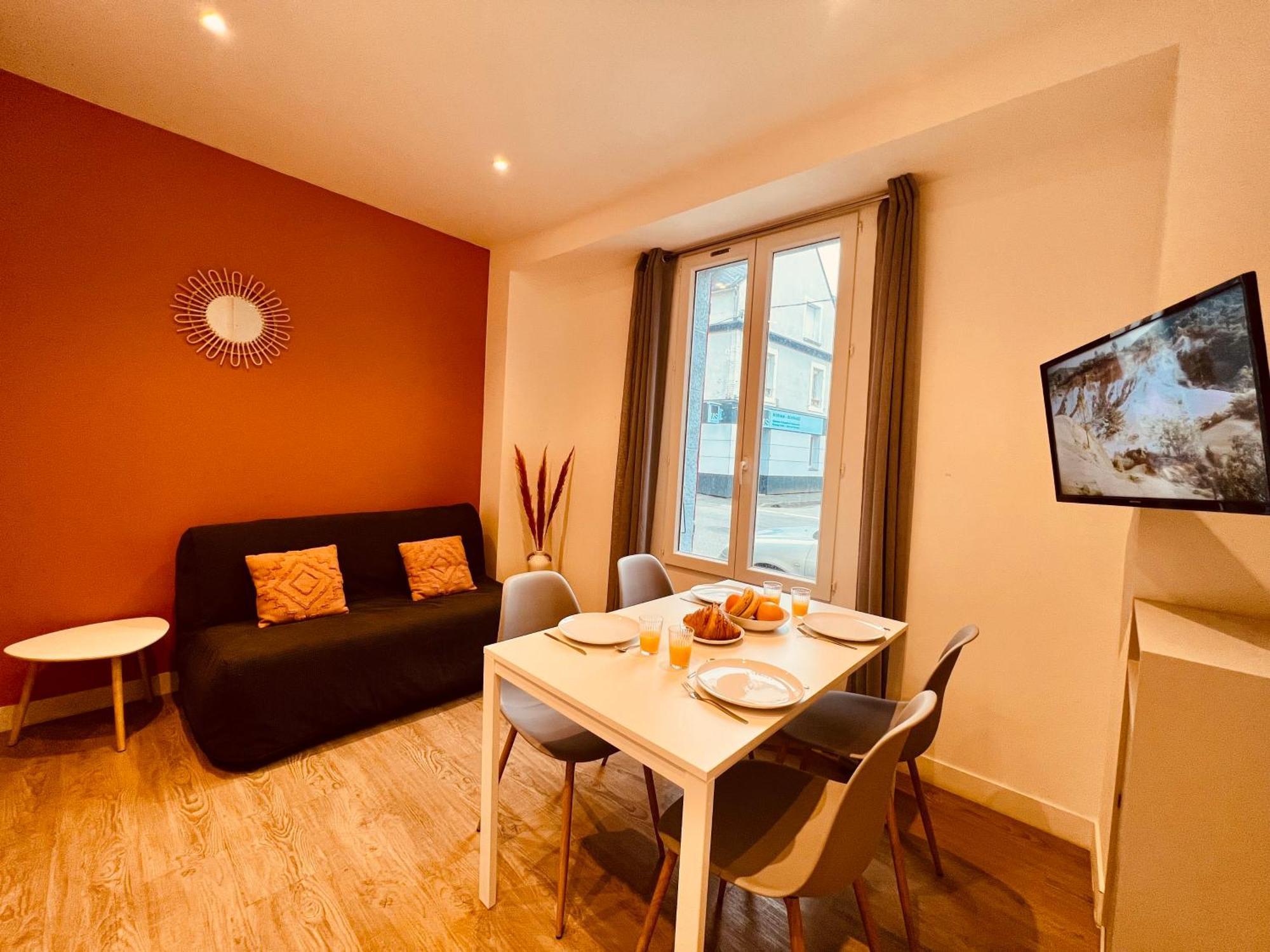 Le Terra Rossa - Home Homy Carhaix-Plouguer Bagian luar foto
